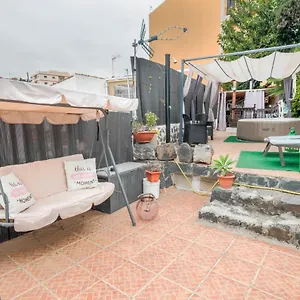 https://casa-amparo.tenerifehoteles.net